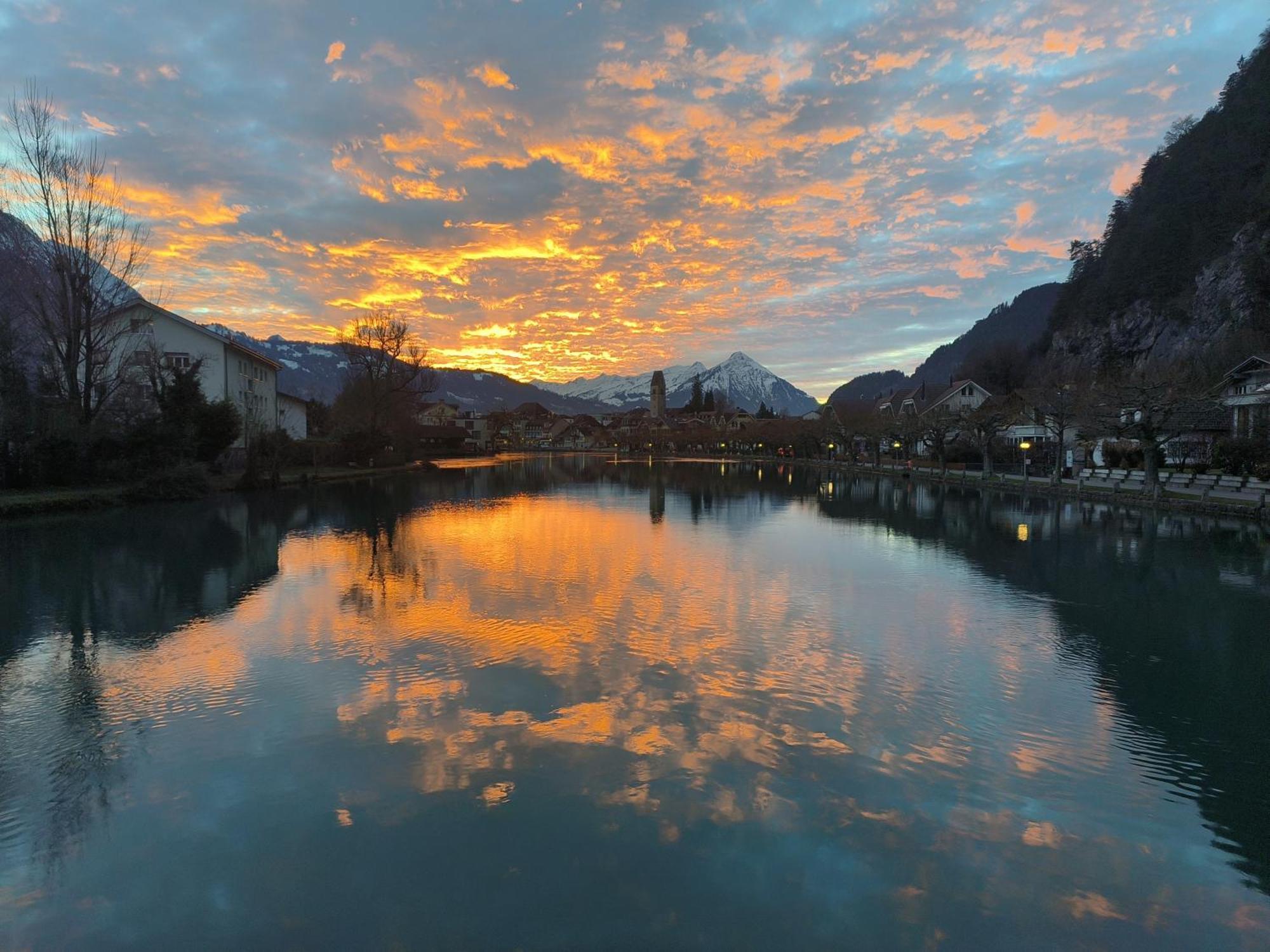 Swisshomeliday Interlaken Bagian luar foto